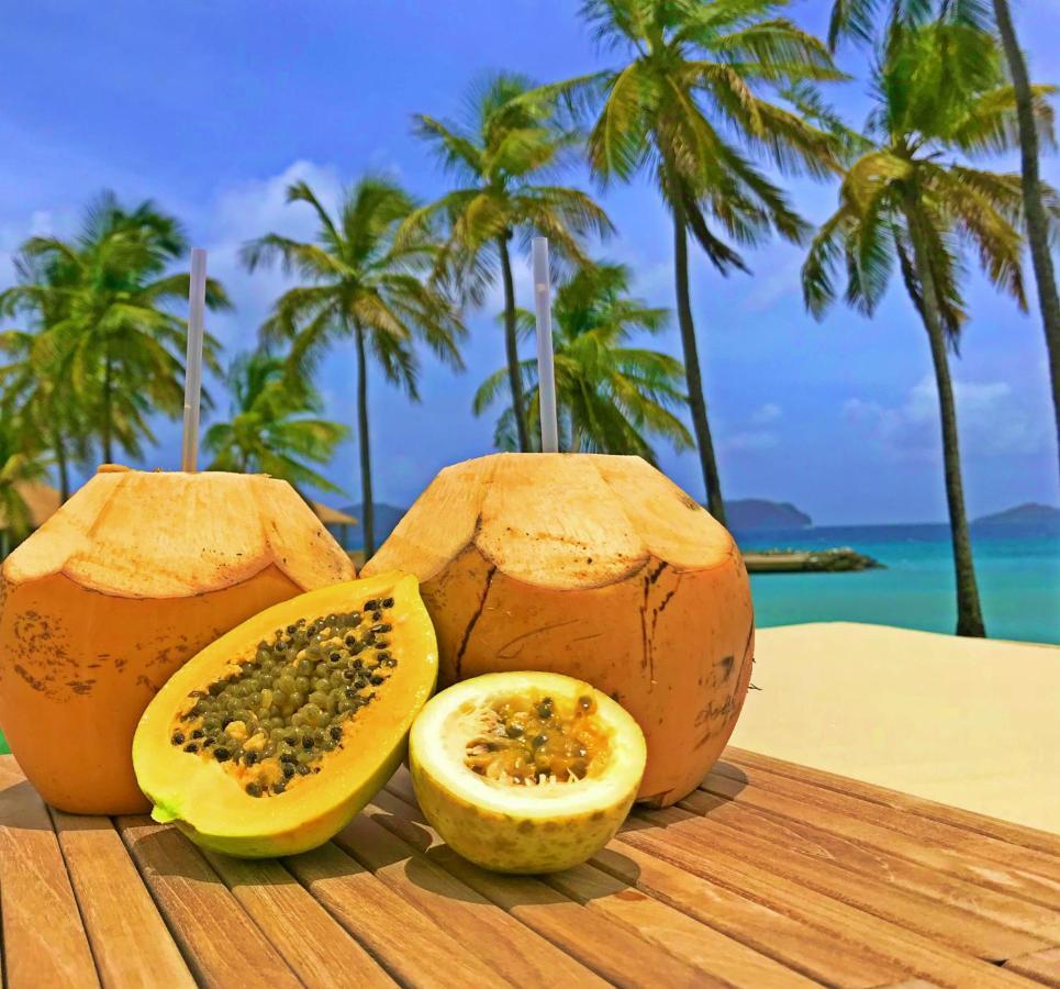 Готель The Liming Bequia Friendship Екстер'єр фото